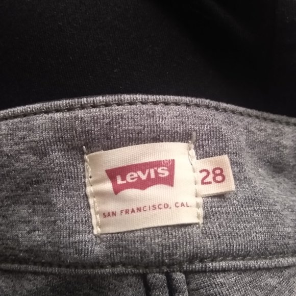 LEVI'S BLACK SKINNY JEANS - Picture 2 of 4